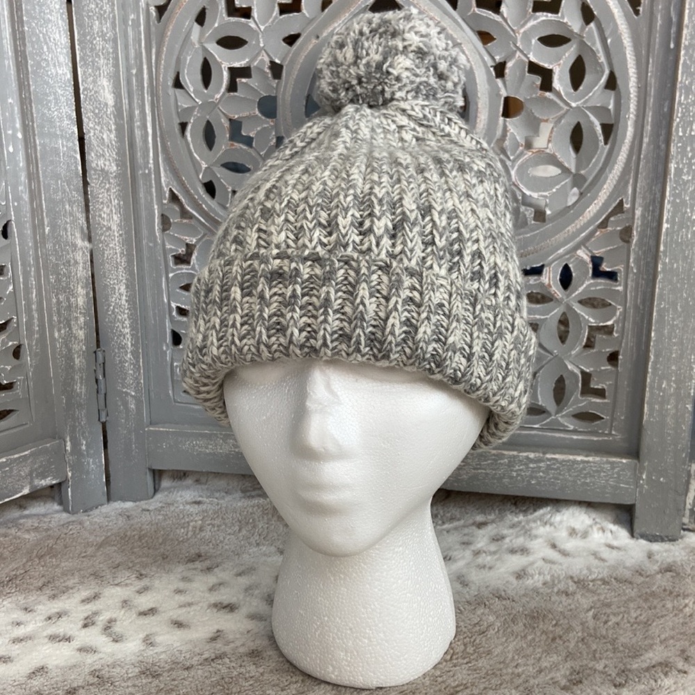 J.Crew knit beanie puff ball neutral feminine gorpcore preppy outdoor winter - Picture 3 of 10
